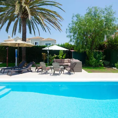 Villa Janissa Estepona