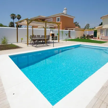 Villa Janissa Villa *